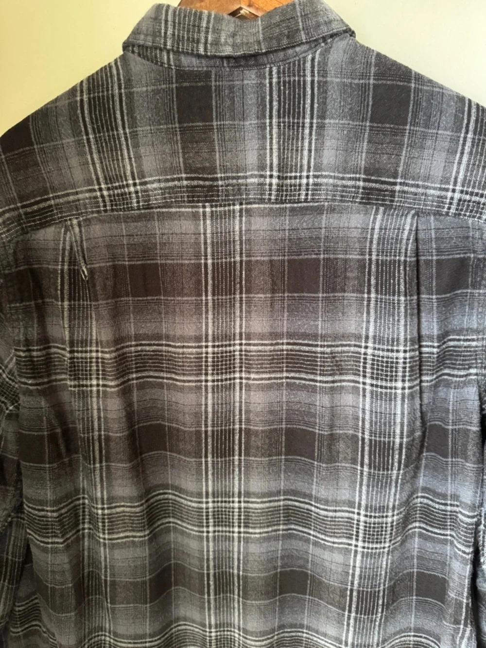 George‎ Men's Black and Gray Plaid Shirt Size XL